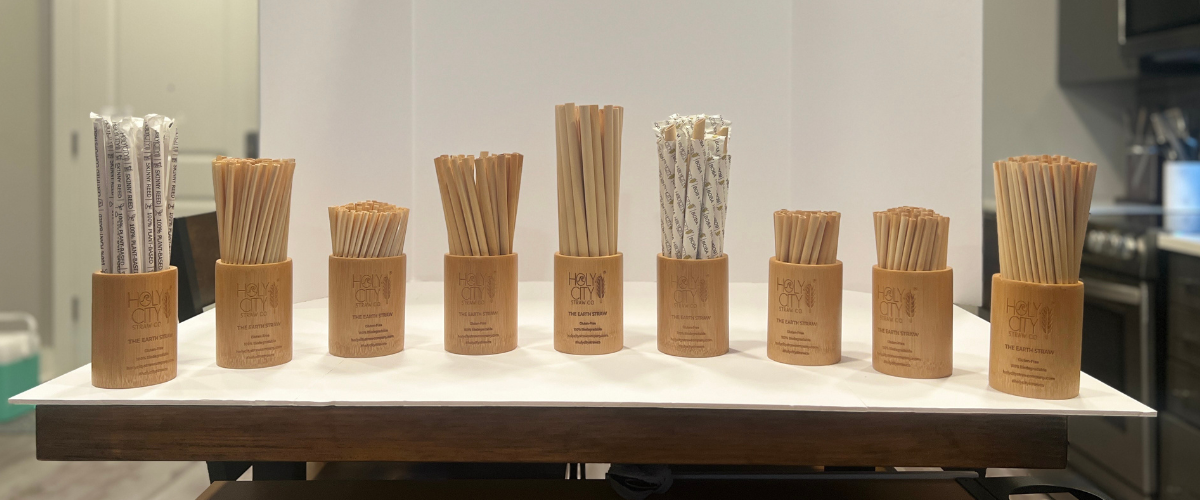 Bamboo Straw Holder